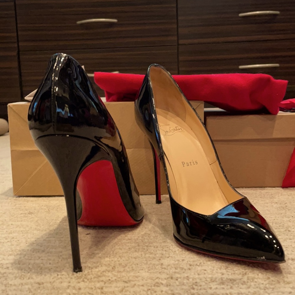 Christian Louboutin black pattern leather pumps